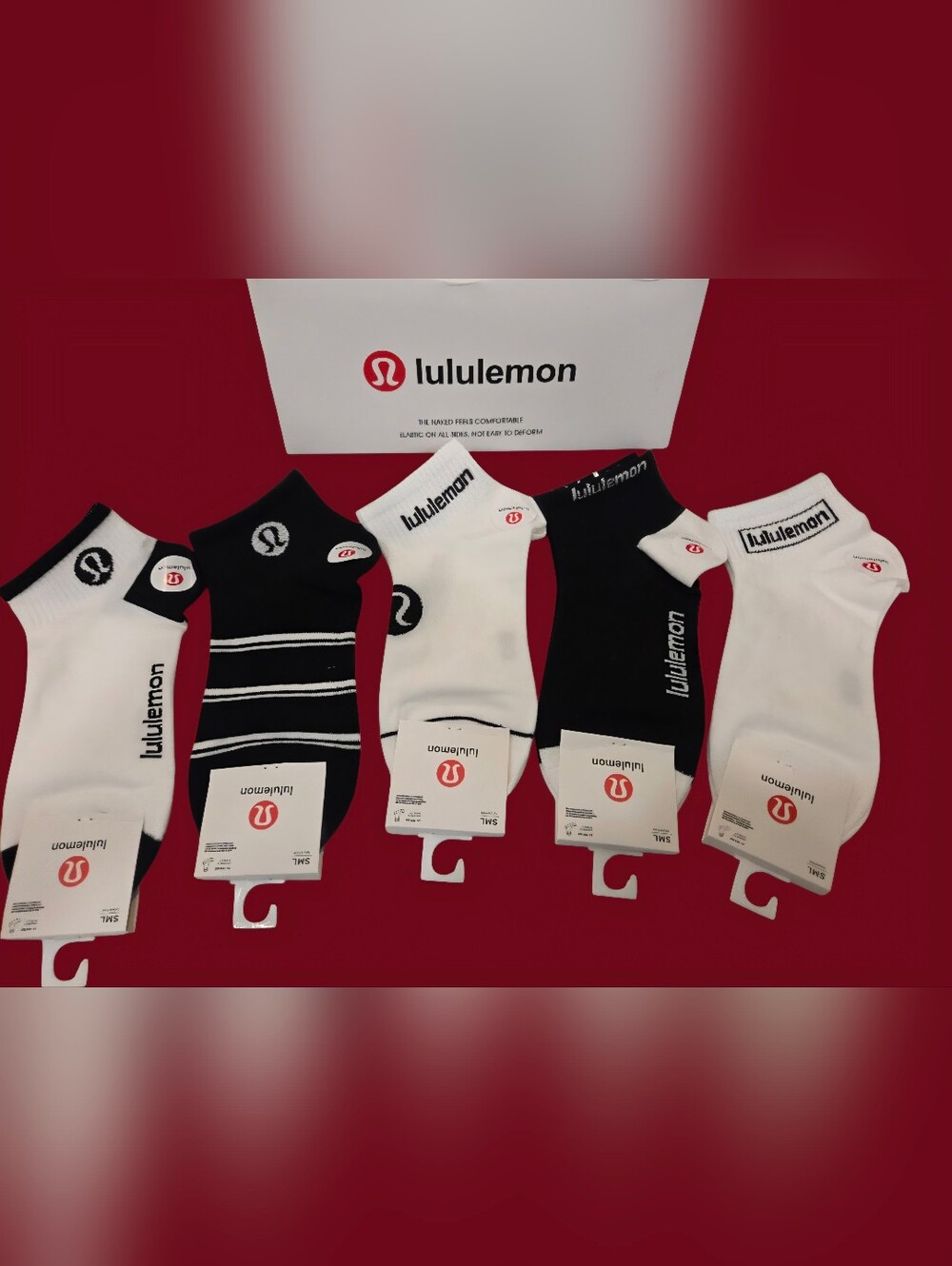 Lululemon Womens Logo Ankle Socks Small BNWT 5 Pair Black & White With Box